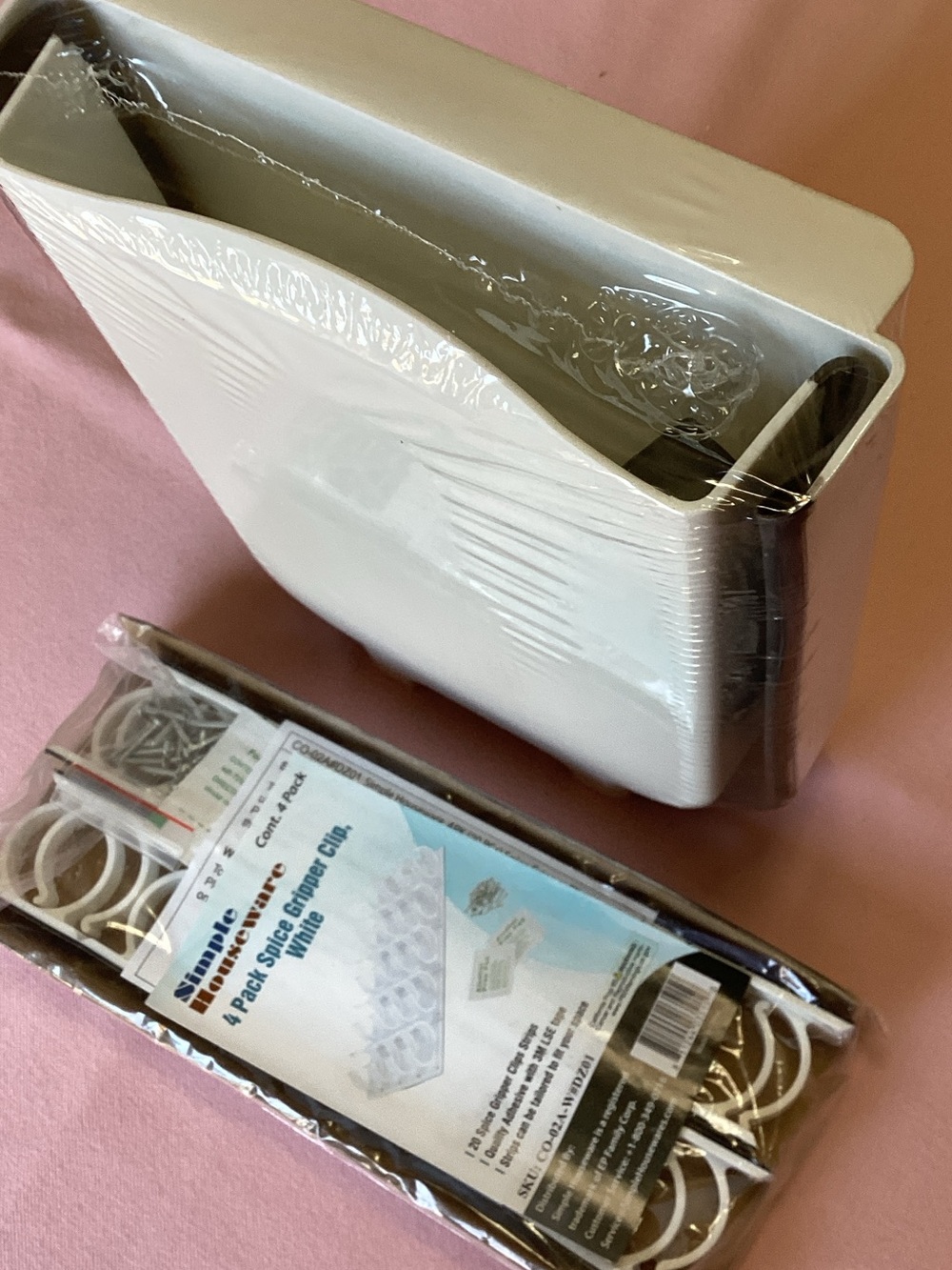 White Countertop Compost Bin with Removable Inner Pail
